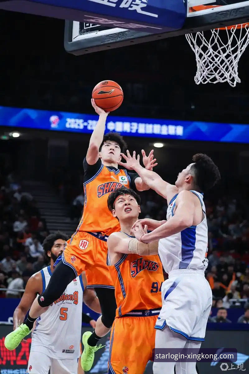 揭秘上海男篮12连胜背后的战术密码：一场数据驱动的胜利剖析